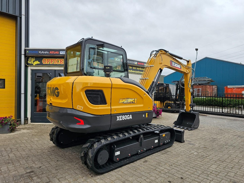 XCMG XE60GA - Minikotró: 4 kép. XCMG XE60GA - Minikotró: 4 kép.