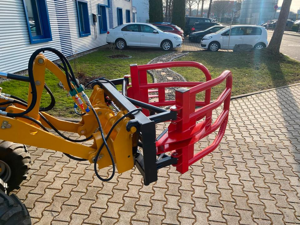 Ballengreifer/Ballenzange 1,80M *INKL.19% MWST*EURO-AUFNAHME*SOFORT VERFÜGBAR!* - Bálafogó: 5 kép. Ballengreifer/Ballenzange 1,80M *INKL.19% MWST*EURO-AUFNAHME*SOFORT VERFÜGBAR!* - Bálafogó: 5 kép.