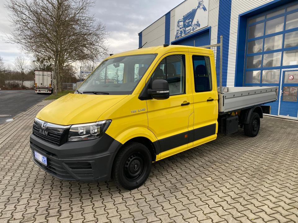 MAN TGE 3.140 Doka Pritsche Lang *STANDHZG* AHK*HECKANTRIEB*1.HAND*INKL.19% MWST*SOFORT!* - Platós kisteherautó, Duplakabinos kisteherautó: 4 kép. MAN TGE 3.140 Doka Pritsche Lang *STANDHZG* AHK*HECKANTRIEB*1.HAND*INKL.19% MWST*SOFORT!* - Platós kisteherautó, Duplakabinos kisteherautó: 4 kép.