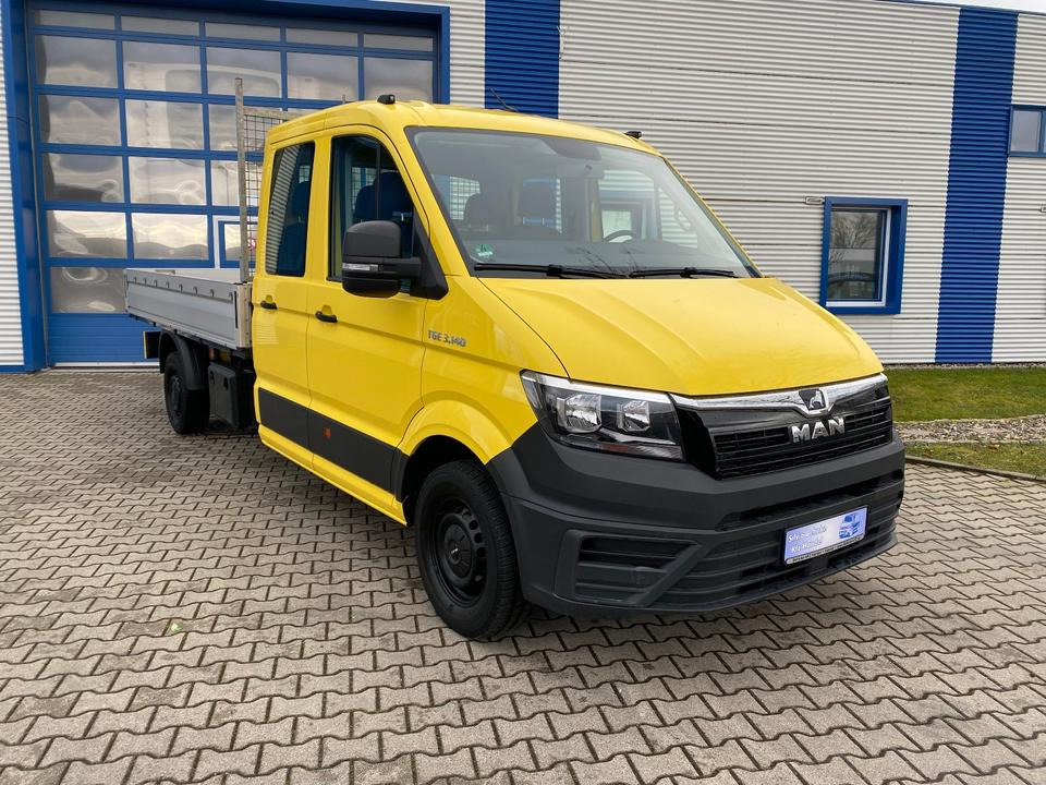 MAN TGE 3.140 Doka Pritsche Lang *STANDHZG* AHK*HECKANTRIEB*1.HAND*INKL.19% MWST*SOFORT!* - Platós kisteherautó, Duplakabinos kisteherautó: 2 kép. MAN TGE 3.140 Doka Pritsche Lang *STANDHZG* AHK*HECKANTRIEB*1.HAND*INKL.19% MWST*SOFORT!* - Platós kisteherautó, Duplakabinos kisteherautó: 2 kép.