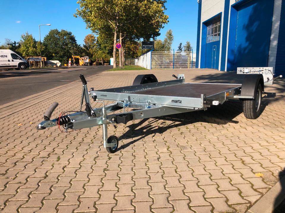 Martz Anhänger / Tieflader 1163Kg Nutzlast mit Knickdeichsel zum Kippen 3250x1850mm *INKL.19% MWST* - Motorszállító utánfutó: 5 kép. Martz Anhänger / Tieflader 1163Kg Nutzlast mit Knickdeichsel zum Kippen 3250x1850mm *INKL.19% MWST* - Motorszállító utánfutó: 5 kép.