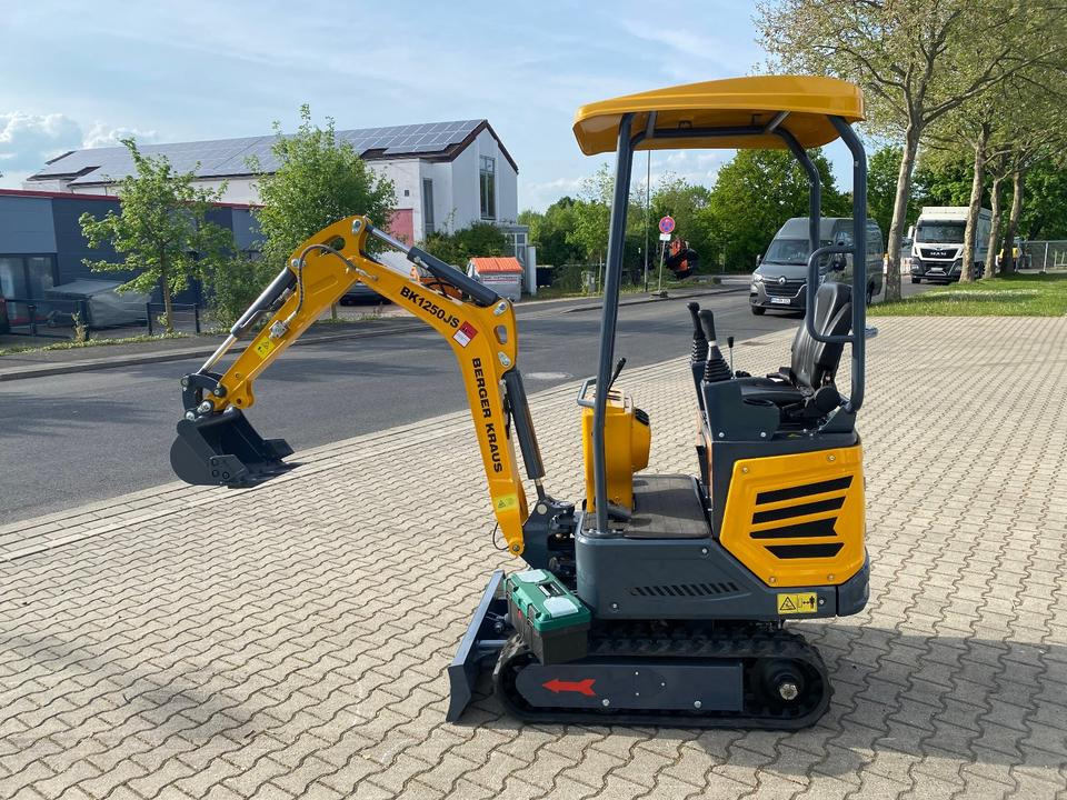 Minibagger BK1250JS + Schaufelpaket *INKL.19% MWST*KUBOTA*BERGER KRAUS*JOYSTICK*SOFORT!* - Minikotró: 2 kép. Minibagger BK1250JS + Schaufelpaket *INKL.19% MWST*KUBOTA*BERGER KRAUS*JOYSTICK*SOFORT!* - Minikotró: 2 kép.
