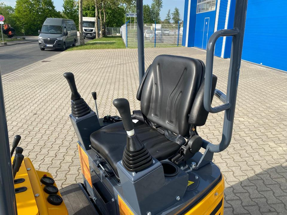 Minibagger BK1250JS + Schaufelpaket *INKL.19% MWST*KUBOTA*BERGER KRAUS*JOYSTICK*SOFORT!* - Minikotró: 5 kép. Minibagger BK1250JS + Schaufelpaket *INKL.19% MWST*KUBOTA*BERGER KRAUS*JOYSTICK*SOFORT!* - Minikotró: 5 kép.