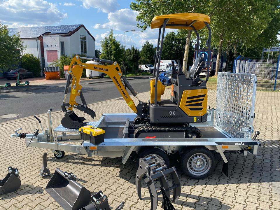 Minibagger BK1250JSR + Tieflader + Zubehör *INKL.19% MWST*BERGER KRAUS*VERSTELLFAHRWERK* KUBOTA*SOFORT!* - Minikotró: 5 kép. Minibagger BK1250JSR + Tieflader + Zubehör *INKL.19% MWST*BERGER KRAUS*VERSTELLFAHRWERK* KUBOTA*SOFORT!* - Minikotró: 5 kép.