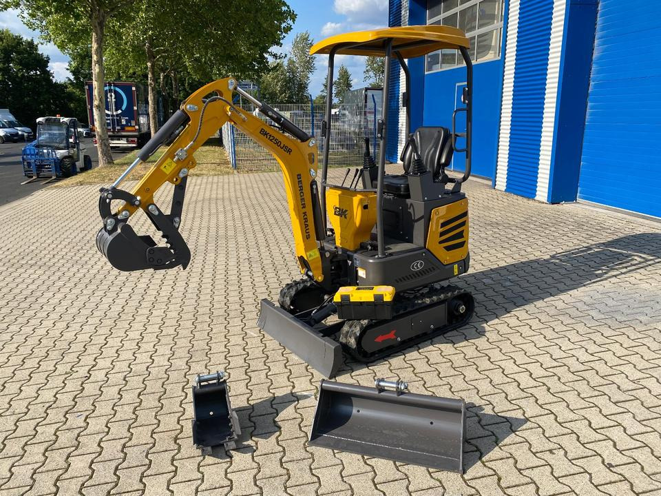 Minibagger BK1250JSR inkl. Schaufelpaket *INKL.19% MWST*BERGER KRAUS*KUBOTA* VERSTELLFAHRWERK*SOFORT!* - Minikotró: 1 kép. Minibagger BK1250JSR inkl. Schaufelpaket *INKL.19% MWST*BERGER KRAUS*KUBOTA* VERSTELLFAHRWERK*SOFORT!* - Minikotró: 1 kép.