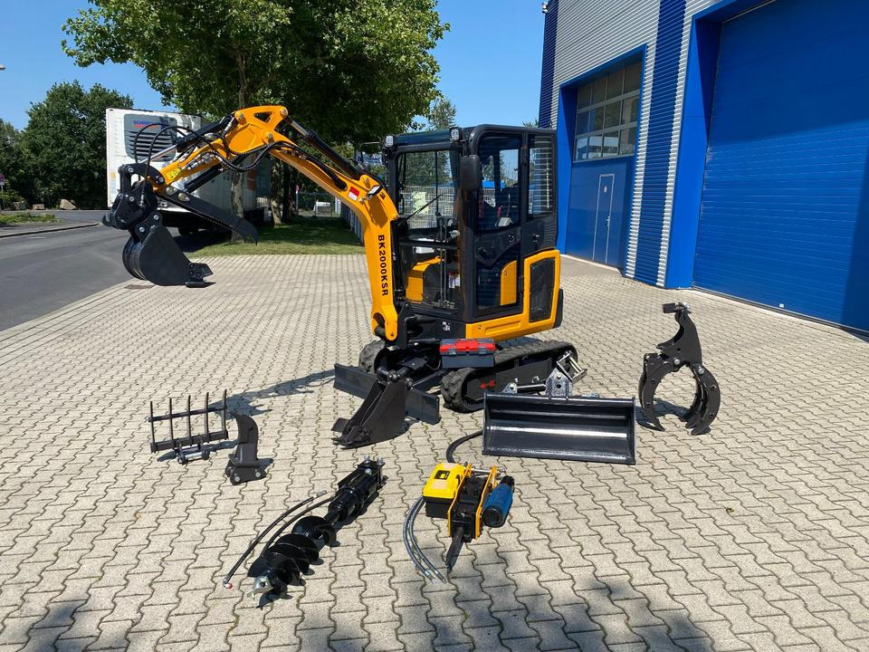 Minikotró Minibagger BK2000KSR inkl. Zubehörpaket *INKL.19% MWST*BERGER KRAUS*YANMAR*SCHWENKARM* VERSTELLFAHRWERK*: 1 kép.