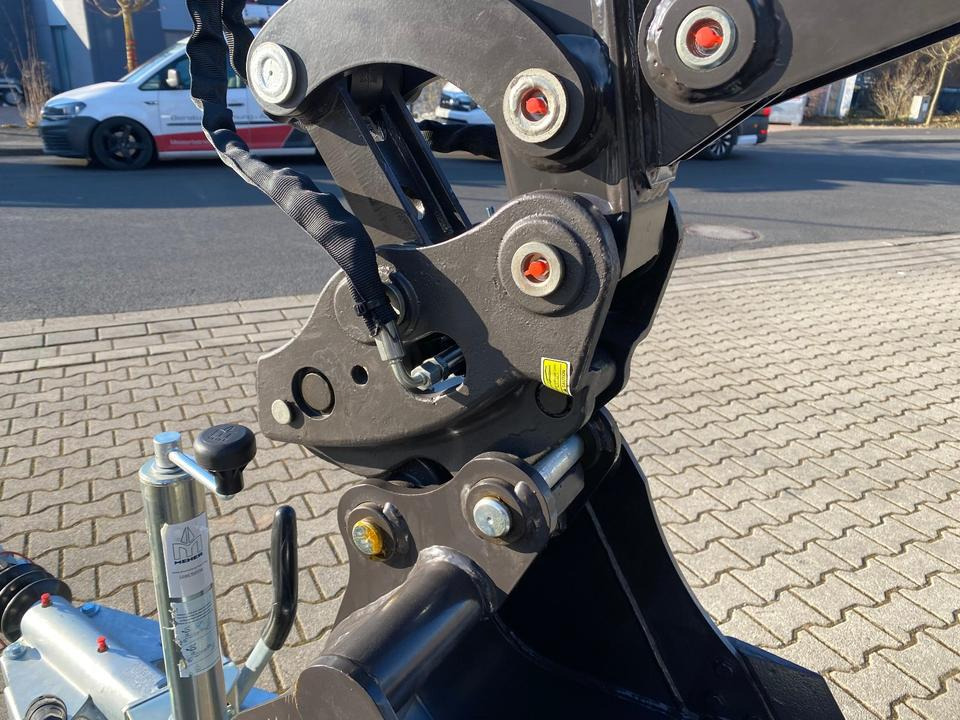 Minikotró, Pótkocsi Minibagger BK2000NKSR + Tieflader + Zubehör *INKL.19% MWST*BERGER KRAUS*KUBOTA* KLIMA*SCHWENKARM*VERSTELLFAHRWERK*: 9 kép.