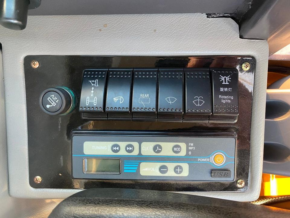 Minikotró, Pótkocsi Minibagger BK2000NKSR + Tieflader + Zubehör *INKL.19% MWST*BERGER KRAUS*KUBOTA* KLIMA*SCHWENKARM*VERSTELLFAHRWERK*: 20 kép.