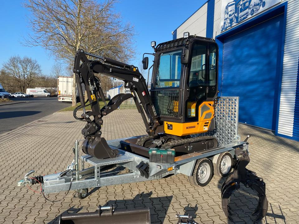 Minibagger BK2000NKSR + Tieflader + Zubehör *INKL.19% MWST*BERGER KRAUS*KUBOTA* KLIMA*SCHWENKARM*VERSTELLFAHRWERK* - Minikotró: 3 kép. Minibagger BK2000NKSR + Tieflader + Zubehör *INKL.19% MWST*BERGER KRAUS*KUBOTA* KLIMA*SCHWENKARM*VERSTELLFAHRWERK* - Minikotró: 3 kép.