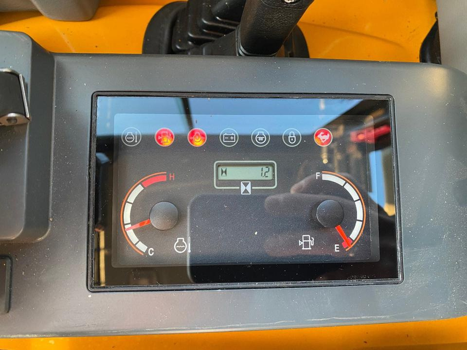 Minikotró, Pótkocsi Minibagger BK2000NKSR + Tieflader + Zubehör *INKL.19% MWST*BERGER KRAUS*KUBOTA* KLIMA*SCHWENKARM*VERSTELLFAHRWERK*: 17 kép.