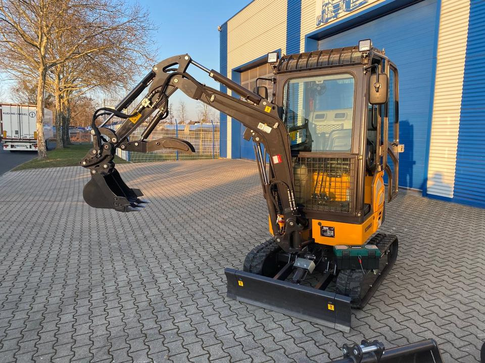Minikotró Minibagger BK2000NKSR inkl. Zubehörpaket *INKL.19% MWST*BERGER KRAUS*KUBOTA* KLIMA*SCHWENKARM*VERSTELLFAHRWERK*: 20 kép.