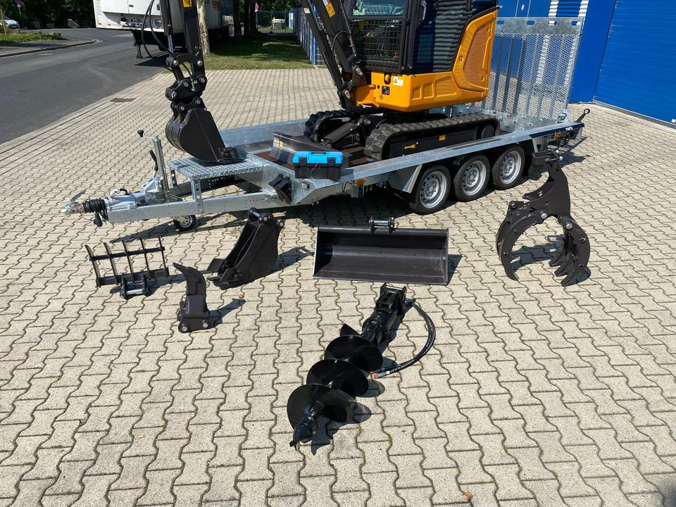 Minibagger BK2800ASR + Tieflader + Zubehör *INKL.19% MWST*BERGER KRAUS*KUBOTA*SCHWENKARM* VERSTELLFAHRWERK*KLIMA* - Minikotró: 3 kép. Minibagger BK2800ASR + Tieflader + Zubehör *INKL.19% MWST*BERGER KRAUS*KUBOTA*SCHWENKARM* VERSTELLFAHRWERK*KLIMA* - Minikotró: 3 kép.