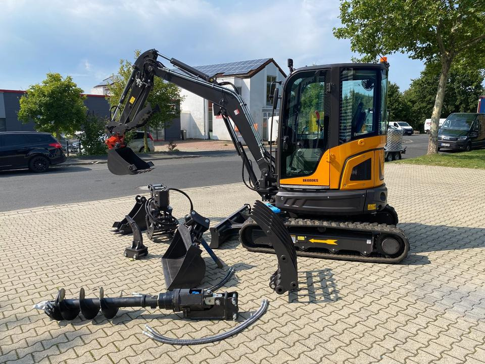 Minibagger BK4000KJS inkl. Zubehörpaket *INKL.19% MWST*BERGER KRAUS*KUBOTA*KLIMA* SCHWENKARM*SOFORT* - Minikotró: 3 kép. Minibagger BK4000KJS inkl. Zubehörpaket *INKL.19% MWST*BERGER KRAUS*KUBOTA*KLIMA* SCHWENKARM*SOFORT* - Minikotró: 3 kép.