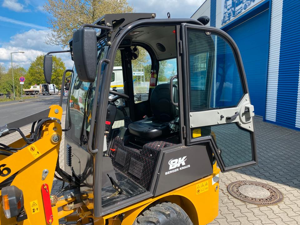 Derékcsuklós rakodó Radlader / Hoflader BK906 mit Kabine *INKL.19% MWST*PERKINS*BERGER KRAUS*GABELPAKET*CE*EURO*: 9 kép.