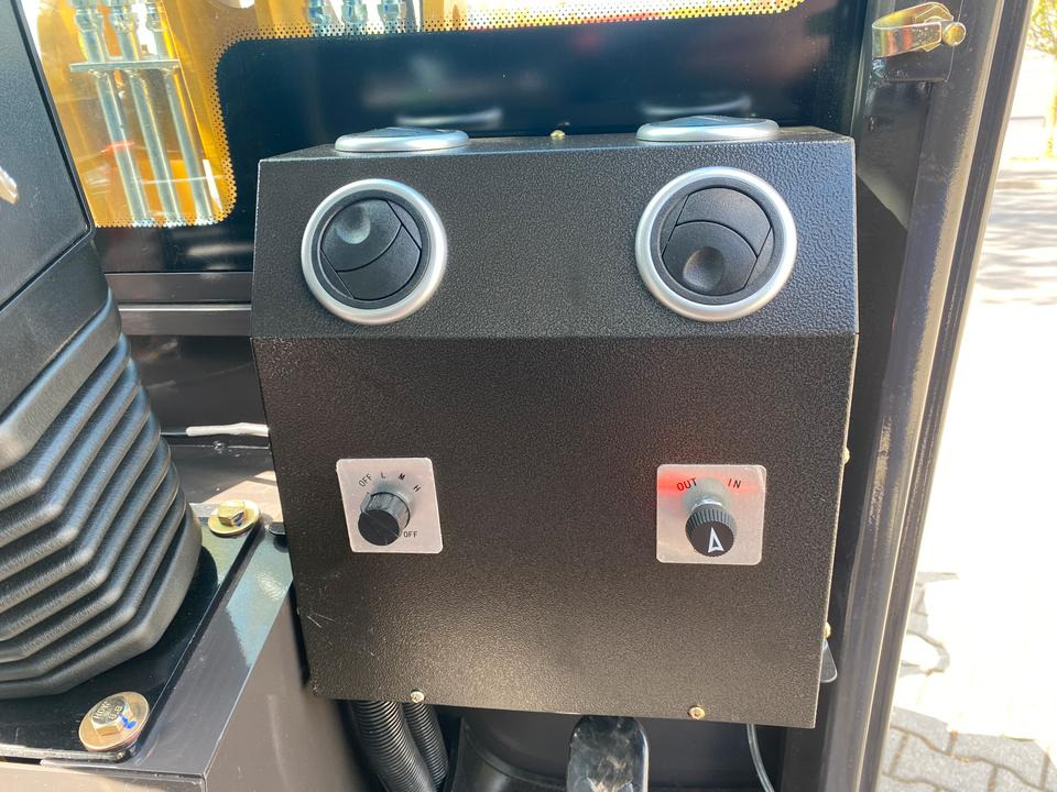 Derékcsuklós rakodó Radlader / Hoflader BK906 mit Kabine *INKL.19% MWST*PERKINS*BERGER KRAUS*GABELPAKET*CE*EURO*: 15 kép.