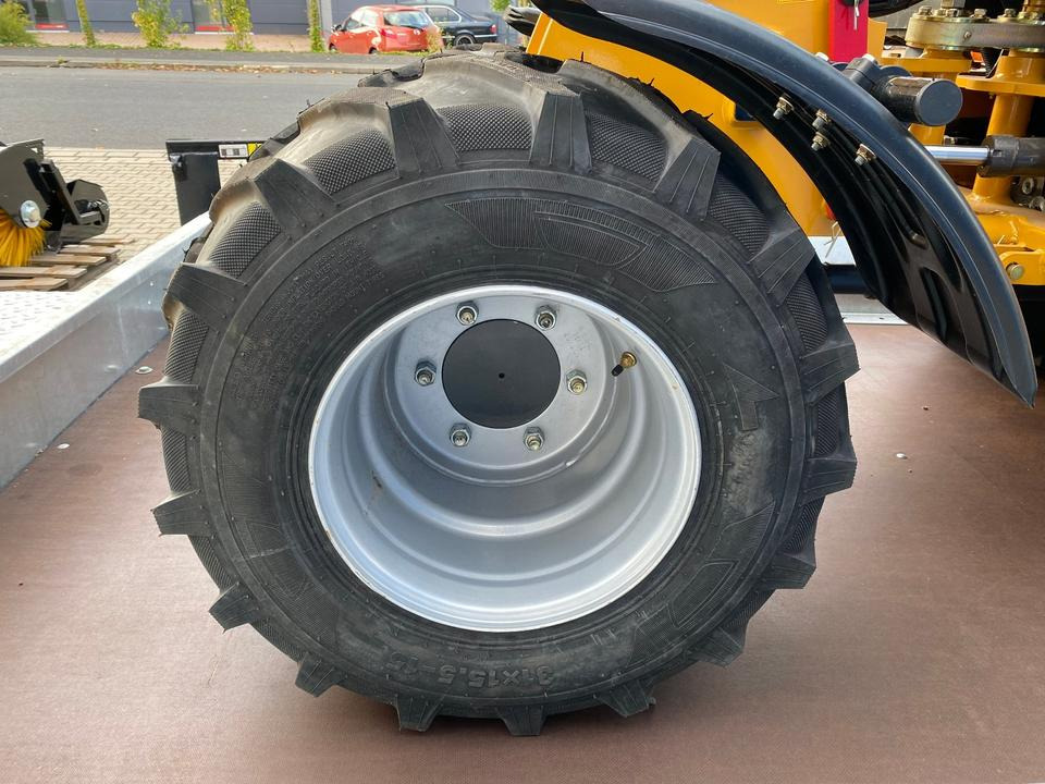 Derékcsuklós rakodó Teleskoplader/Radlader BK810T inkl. Tieflader und großem Zubehör *INKL.19% MWST*BERGER KRAUS*KUBOTA*EURO*CE*: 16 kép.