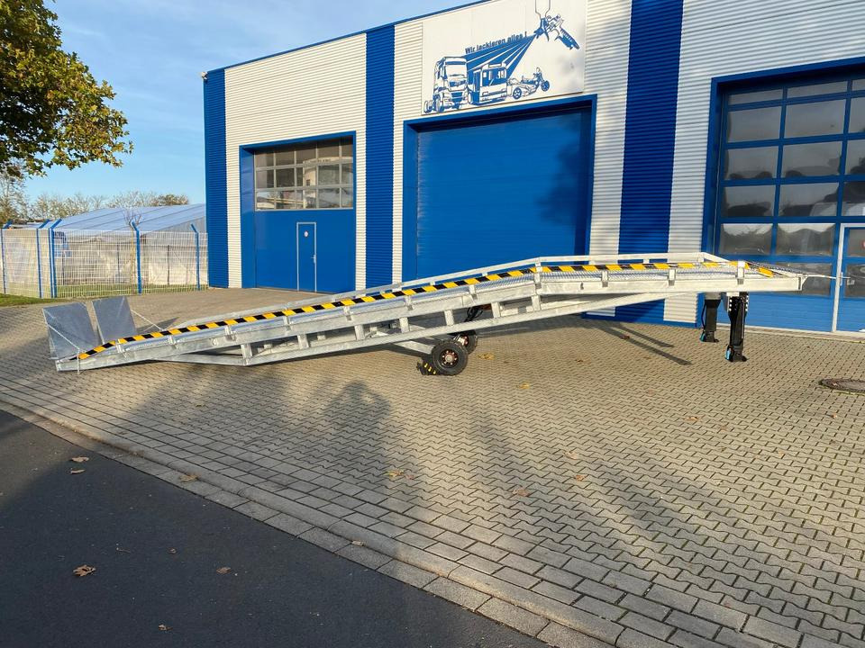 Verladerampe 8t Verzinkt Containerrampe LKW Rampe NEU inkl. Gratis Lieferung *INKL.19% MWST*SOFORT!* - Rakodó rámpa: 3 kép. Verladerampe 8t Verzinkt Containerrampe LKW Rampe NEU inkl. Gratis Lieferung *INKL.19% MWST*SOFORT!* - Rakodó rámpa: 3 kép.