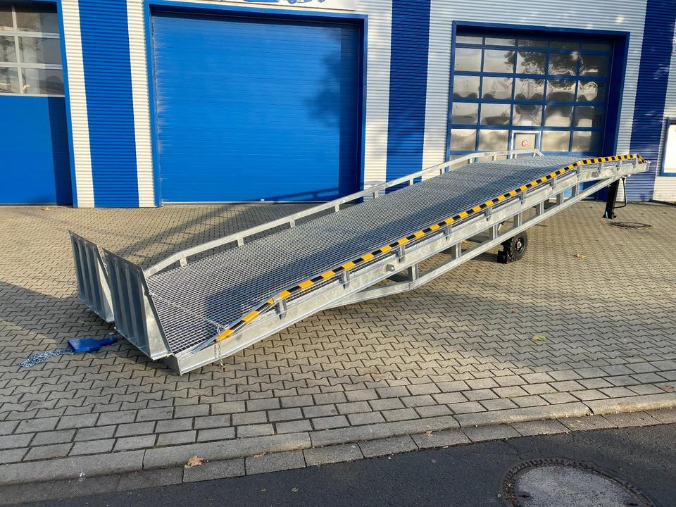 Verladerampe 8t Verzinkt Containerrampe LKW Rampe NEU inkl. Gratis Lieferung *INKL.19% MWST*SOFORT!* - Rakodó rámpa: 1 kép. Verladerampe 8t Verzinkt Containerrampe LKW Rampe NEU inkl. Gratis Lieferung *INKL.19% MWST*SOFORT!* - Rakodó rámpa: 1 kép.