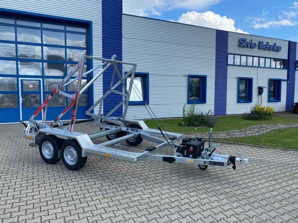 Kábeldob szállító utánfutó Vermietung / Kabelanhänger 3500KG E-Winde / Nutzlast 2749KG / Kabeltrommel-Anhänger / Glasfaser/ 3 Tage: 13 kép.