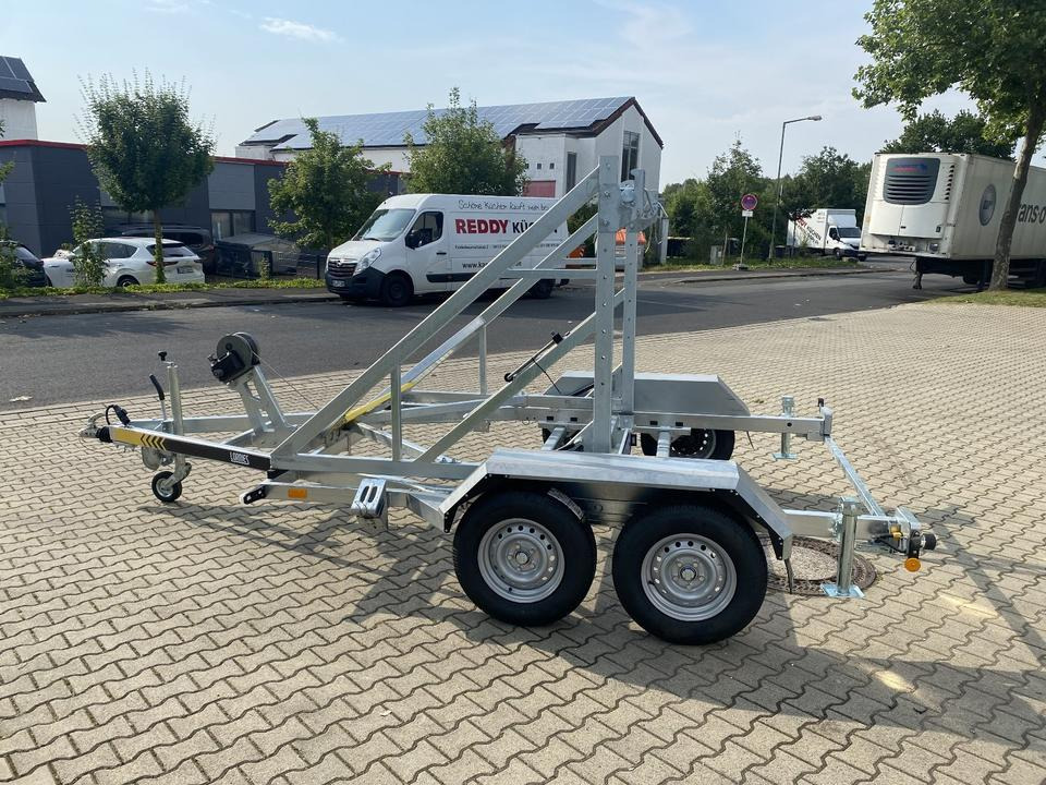 Vermietung / Kabelanhänger 3500KG / Nutzlast 2825KG / Kabeltrommel-Anhänger / Glasfaser/ 1 Monat - Kábeldob szállító utánfutó: 4 kép. Vermietung / Kabelanhänger 3500KG / Nutzlast 2825KG / Kabeltrommel-Anhänger / Glasfaser/ 1 Monat - Kábeldob szállító utánfutó: 4 kép.