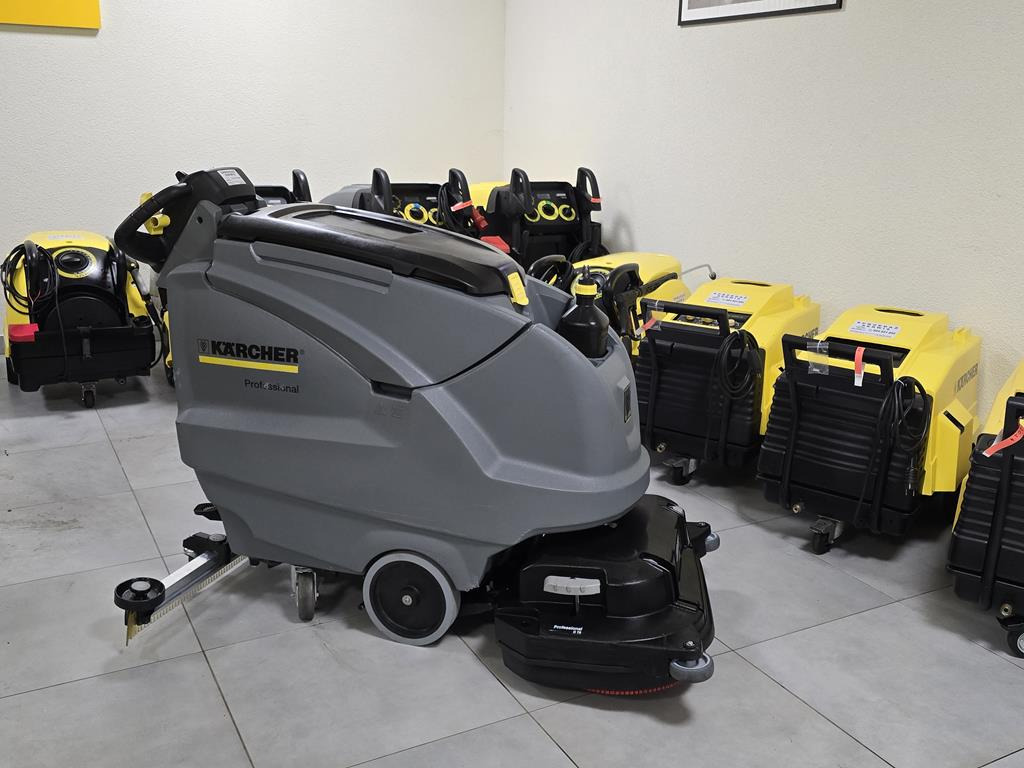 KÄRCHER B80 W + D 75 S (disk 2022 YEAR) - Súrológép: 4 kép. KÄRCHER B80 W + D 75 S (disk 2022 YEAR) - Súrológép: 4 kép.
