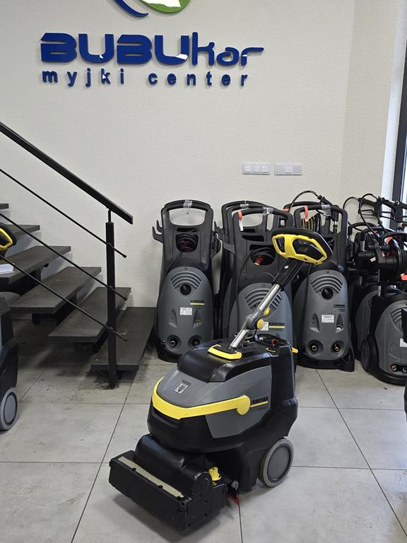 KÄRCHER BR 35/12 C Bp - Súrológép: 3 kép. KÄRCHER BR 35/12 C Bp - Súrológép: 3 kép.