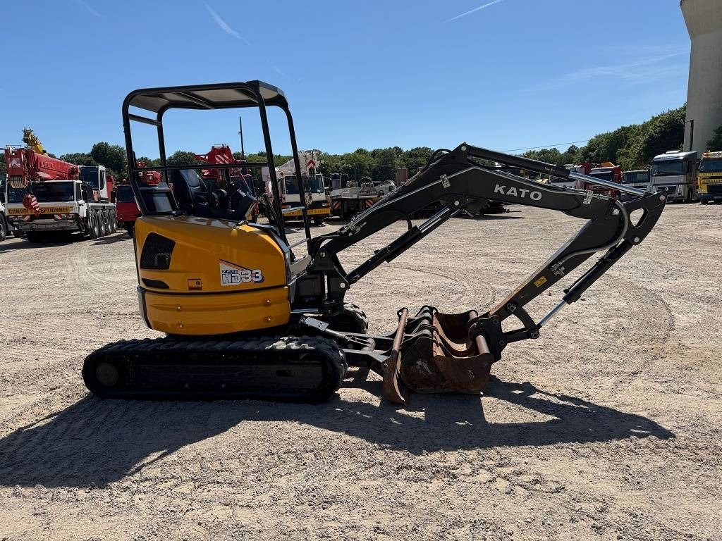 Kato imer HD33V5 - Minikotró: 1 kép. Kato imer HD33V5 - Minikotró: 1 kép.