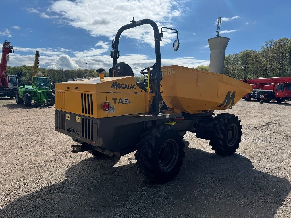 Mecalac TA 6 S - Minidömper: 4 kép. Mecalac TA 6 S - Minidömper: 4 kép.