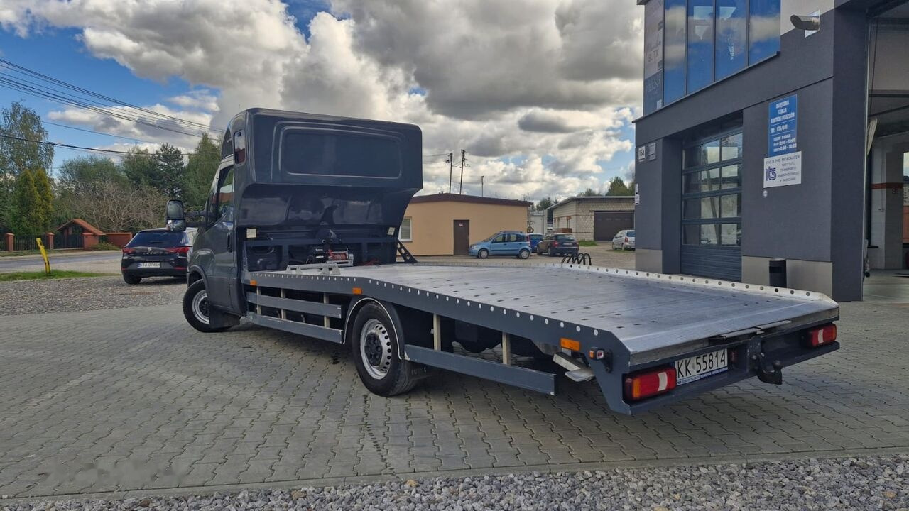 IVECO Daily 35s18 / HIMATIC / euro6 / 35.000 euro NETTO - Vontató: 4 kép. IVECO Daily 35s18 / HIMATIC / euro6 / 35.000 euro NETTO - Vontató: 4 kép.