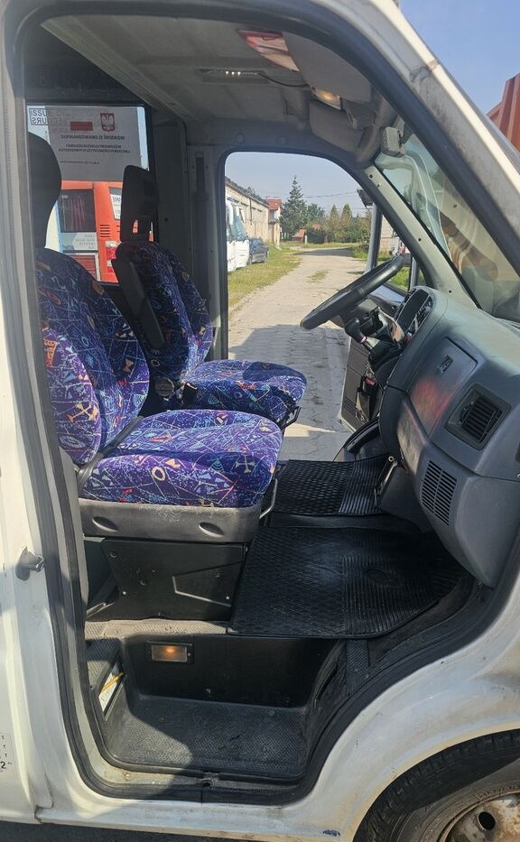 Peugeot BOXER 2.5 lízing Peugeot BOXER 2.5: 7 kép. Peugeot BOXER 2.5 lízing Peugeot BOXER 2.5: 7 kép.