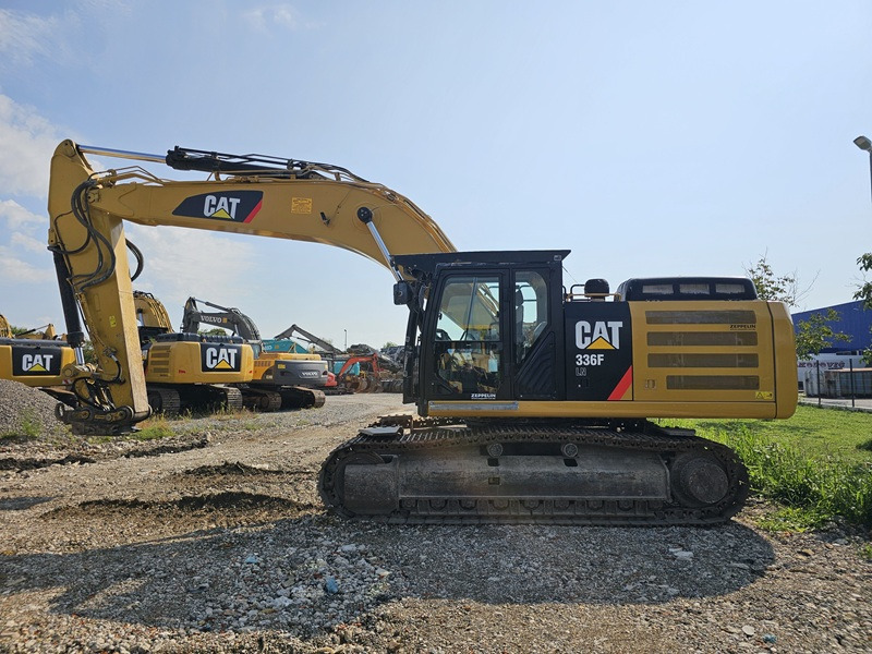 CATERPILLAR 336FLN - Lánctalpas kotró: 1 kép. CATERPILLAR 336FLN - Lánctalpas kotró: 1 kép.