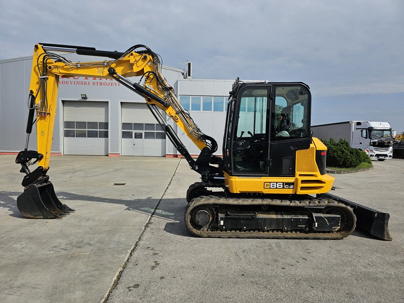 JCB 86C-2T - Lánctalpas kotró: 1 kép. JCB 86C-2T - Lánctalpas kotró: 1 kép.