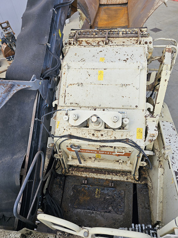 Röpítő törő METSO LT1213S: 20 kép.