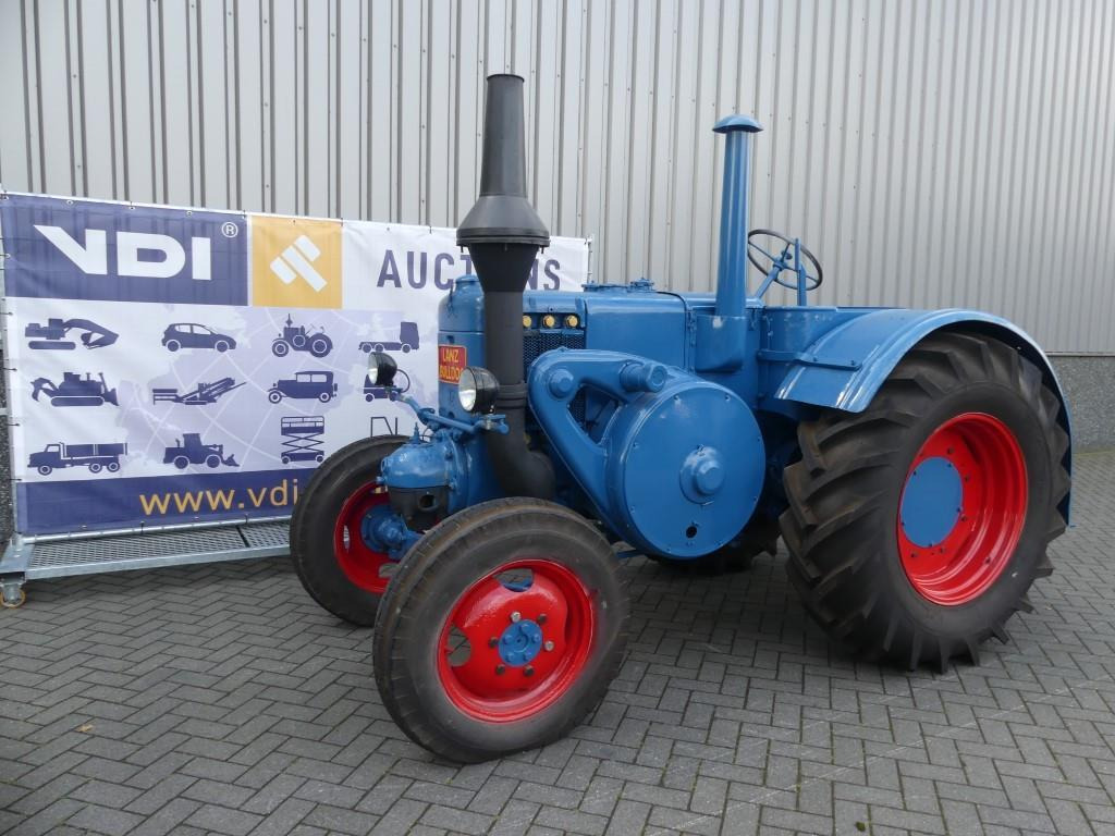 Lanz Bulldog D9506 - Traktor: 1 kép. Lanz Bulldog D9506 - Traktor: 1 kép.