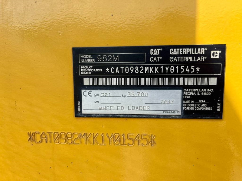 Cat 982M - Gumikerekes homlokrakodó: 5 kép. Cat 982M - Gumikerekes homlokrakodó: 5 kép.