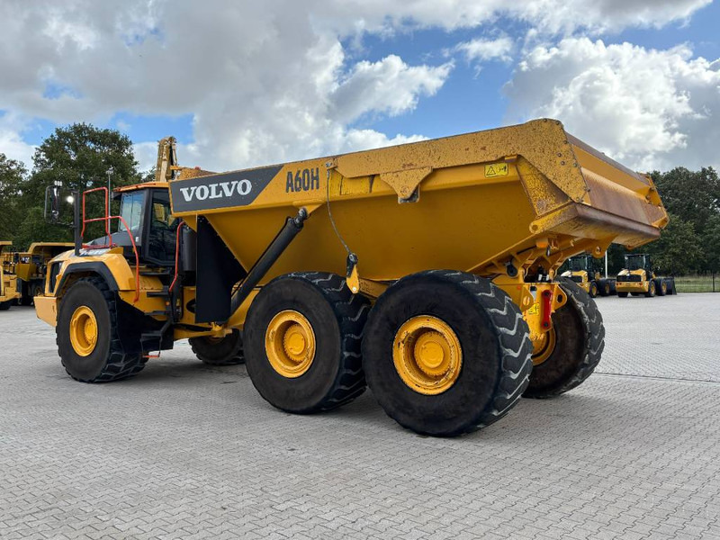 Volvo A 60 H - Csuklós dömper: 2 kép. Volvo A 60 H - Csuklós dömper: 2 kép.
