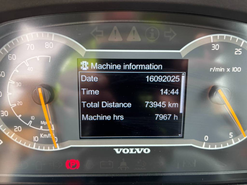 Volvo A 60 H - Csuklós dömper: 5 kép. Volvo A 60 H - Csuklós dömper: 5 kép.