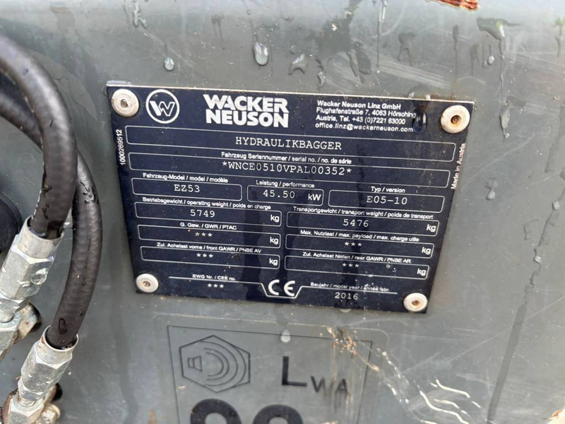 WACKER NEUSON EZ 53 - Minikotró: 4 kép. WACKER NEUSON EZ 53 - Minikotró: 4 kép.