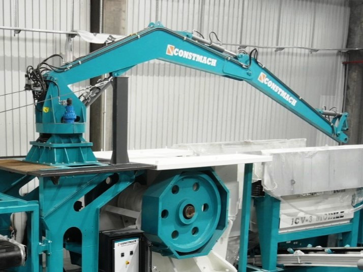 CONSTMACH Hydraulic Hammer Breaker – Maximum Impact Power for Tough Demolition Jobs - Törőgép: 3 kép. CONSTMACH Hydraulic Hammer Breaker – Maximum Impact Power for Tough Demolition Jobs - Törőgép: 3 kép.