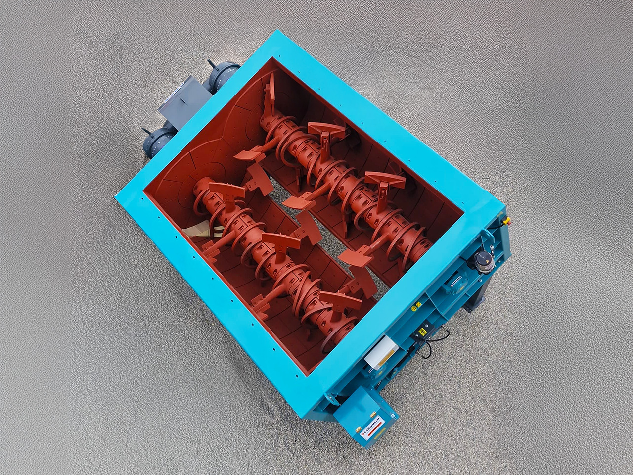 Constmach Double Shaft Concrete Mixer (Paddle Mixer) - Betonkeverő: 2 kép. Constmach Double Shaft Concrete Mixer (Paddle Mixer) - Betonkeverő: 2 kép.