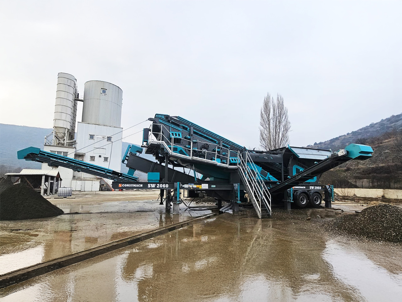 Constmach Installation Mobile De Lavage Et De Criblage De Sable Et De Gravier - Osztályozó berendezés: 5 kép. Constmach Installation Mobile De Lavage Et De Criblage De Sable Et De Gravier - Osztályozó berendezés: 5 kép.