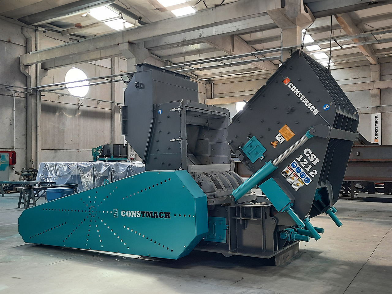 Constmach Secondary Impact Stone Crusher 120-150 TPH - Röpítő törő: 2 kép. Constmach Secondary Impact Stone Crusher 120-150 TPH - Röpítő törő: 2 kép.