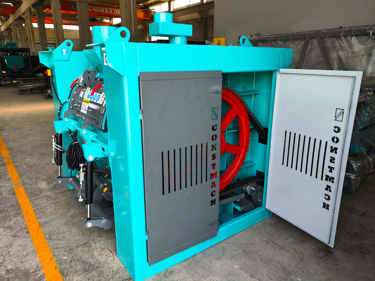 Constmach Single Shaft Concrete Mixer (Paddle Mixer) - Betonkeverő: 2 kép. Constmach Single Shaft Concrete Mixer (Paddle Mixer) - Betonkeverő: 2 kép.