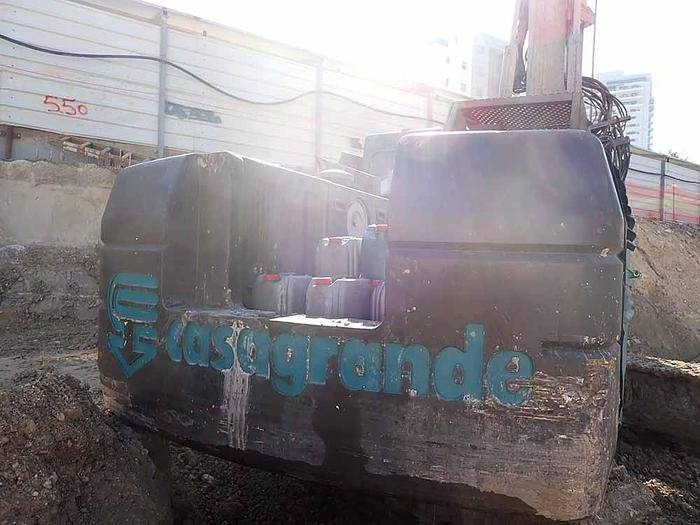 Fúrógép Casagrande B125HD: 19 kép.