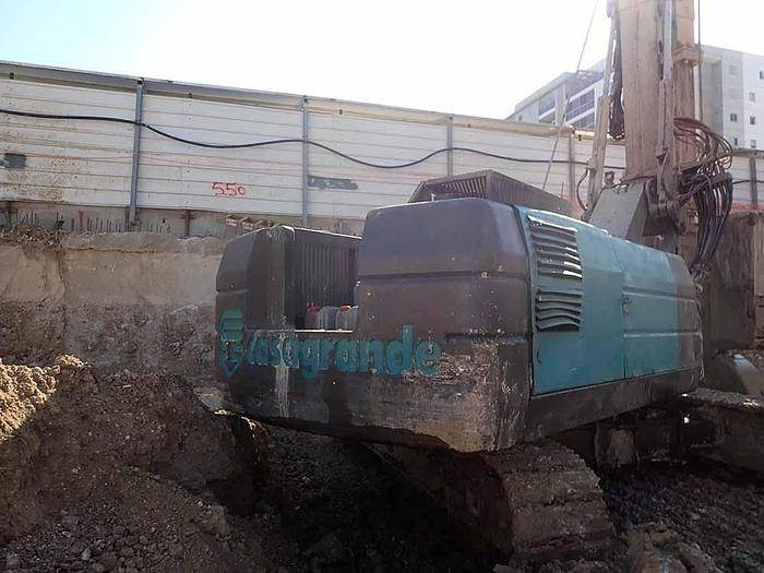 Fúrógép Casagrande B125HD: 18 kép.