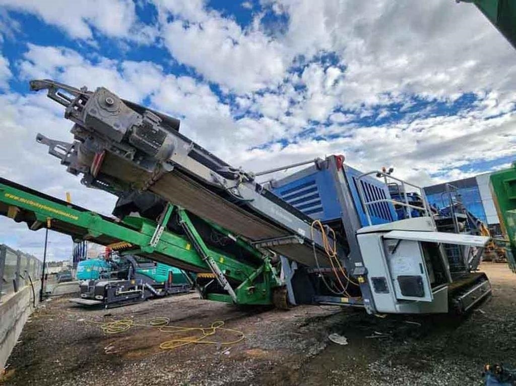 Kleemann MCO11PRO - Kúpos törő: 1 kép. Kleemann MCO11PRO - Kúpos törő: 1 kép.