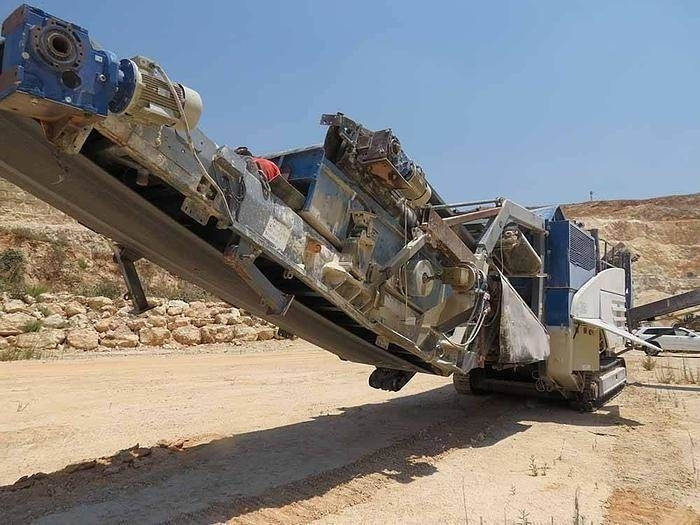 Kleemann MR130Z EVO2 - Törőgép: 1 kép. Kleemann MR130Z EVO2 - Törőgép: 1 kép.