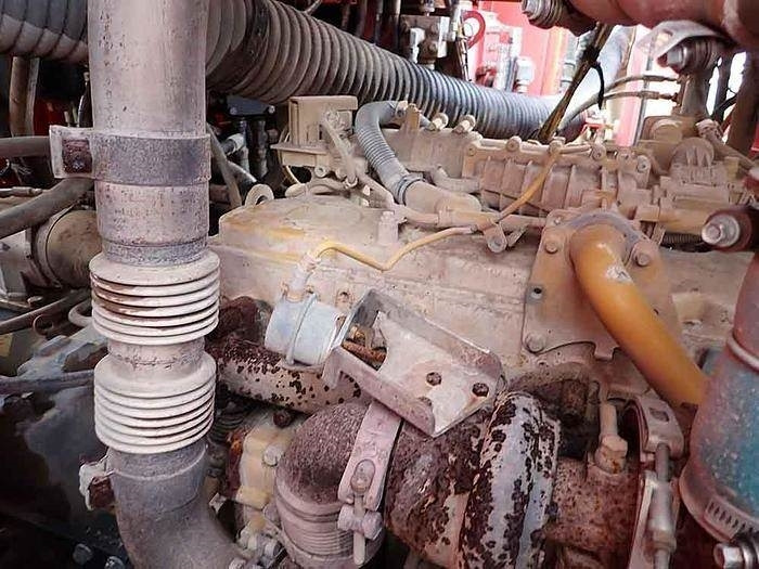 Fúrógép Sandvik DX780: 37 kép. Fúrógép Sandvik DX780: 37 kép.