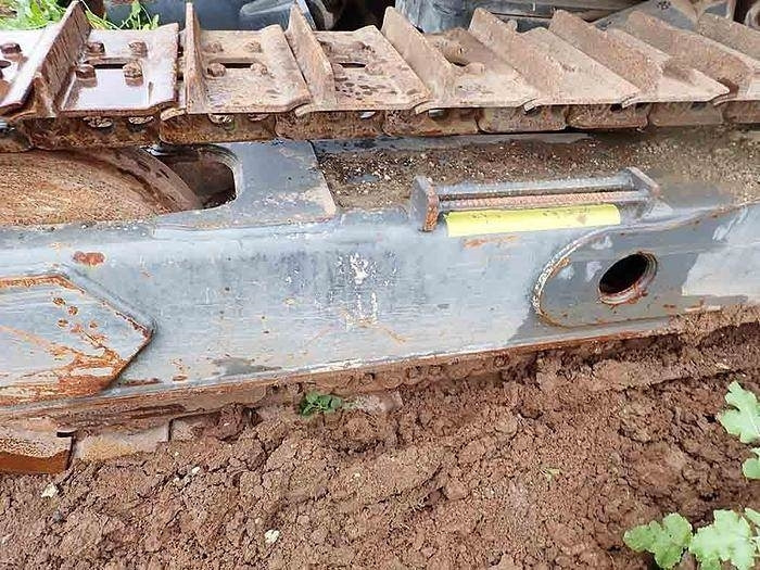 Fúrógép Sandvik DX780: 32 kép. Fúrógép Sandvik DX780: 32 kép.