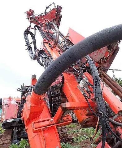 Fúrógép Sandvik DX780: 21 kép. Fúrógép Sandvik DX780: 21 kép.